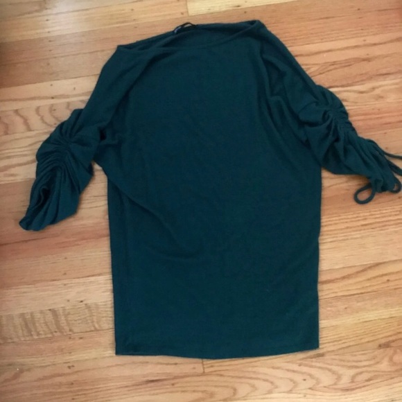 Gibson Hunter Green Tunic Top - Picture 3 of 4